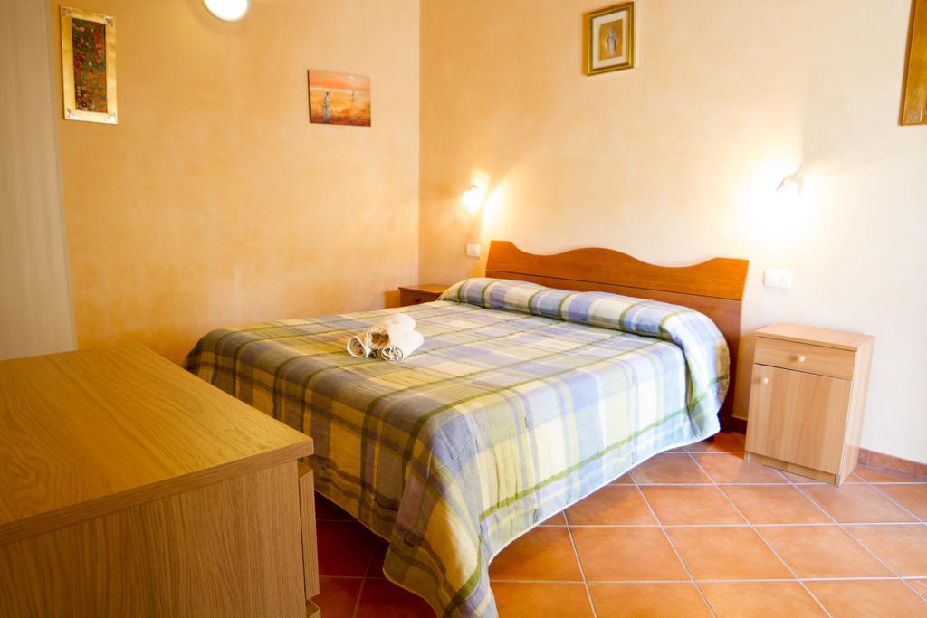 Agriturismoeloropizzuta Lido di Noto Екстер'єр фото